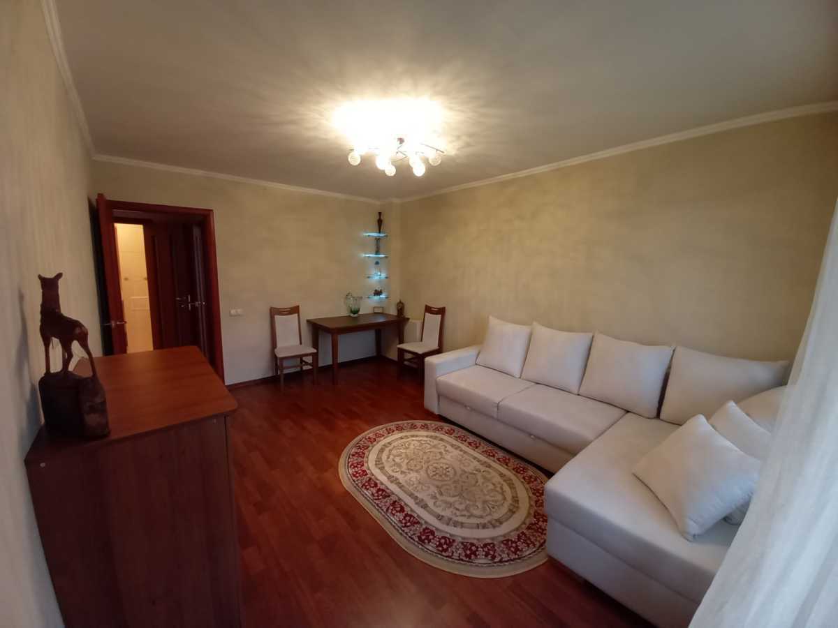 Продаж 2-кімнатної квартири 55.5 м², Січових Стрільців вул.