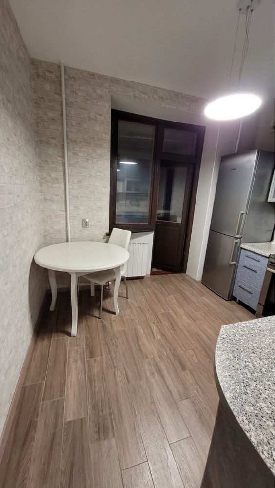 Продажа 2-комнатной квартиры 54 м²