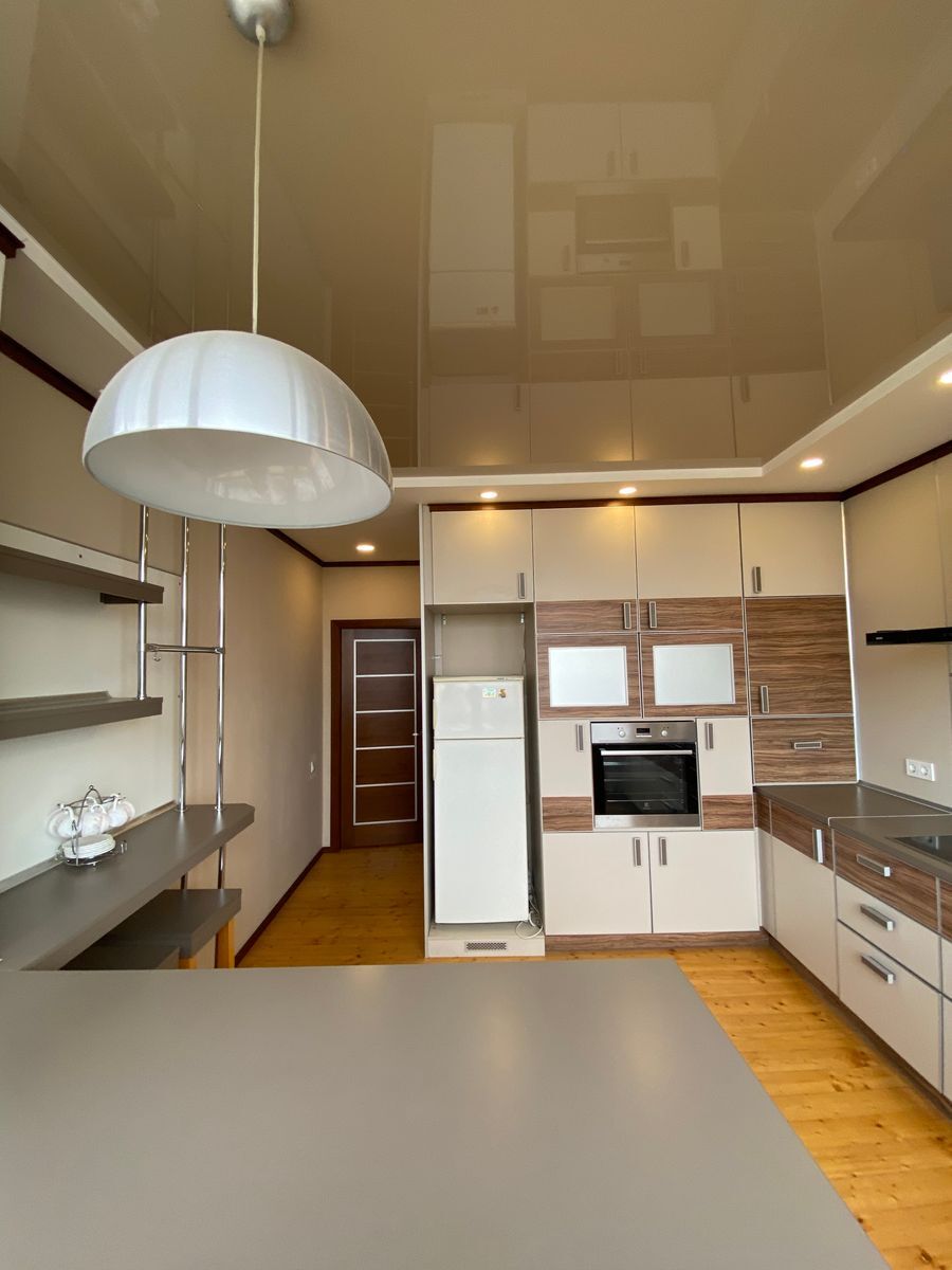 Продажа 2-комнатной квартиры 62 м²