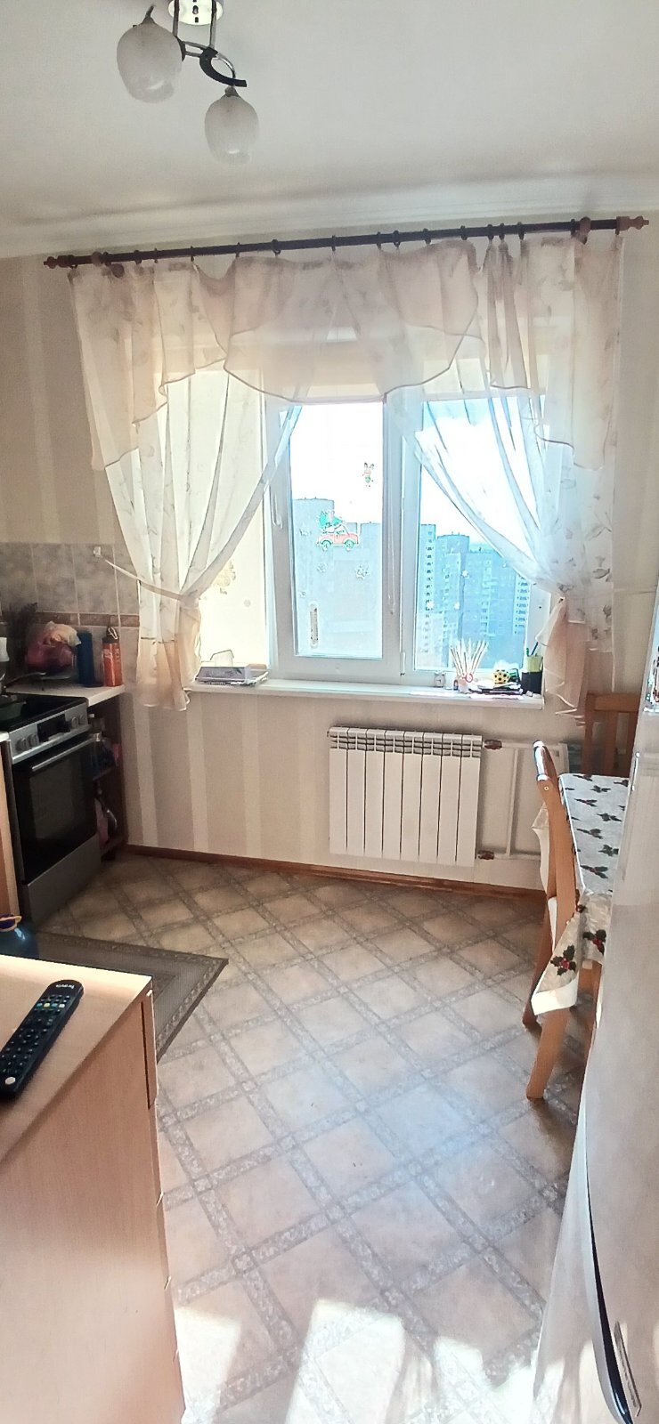 Продаж 1-кімнатної квартири 36 м², Дніпровська наб., 33