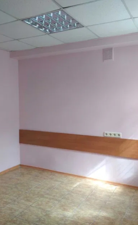 Аренда помещения свободного назначения 30 м², Сегедская ул.