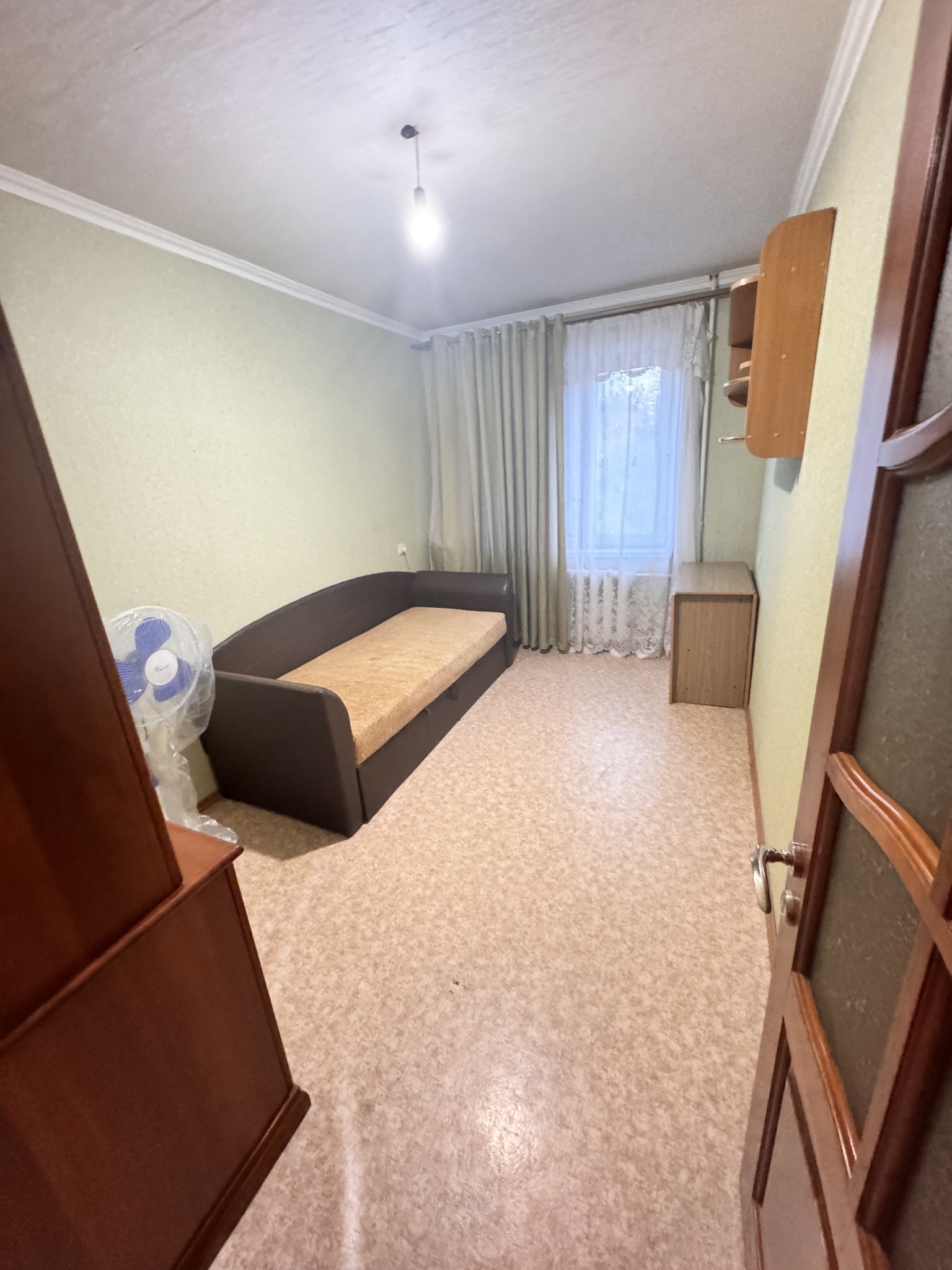 Продаж 3-кімнатної квартири 58 м², Покровський(Комунар) , 5