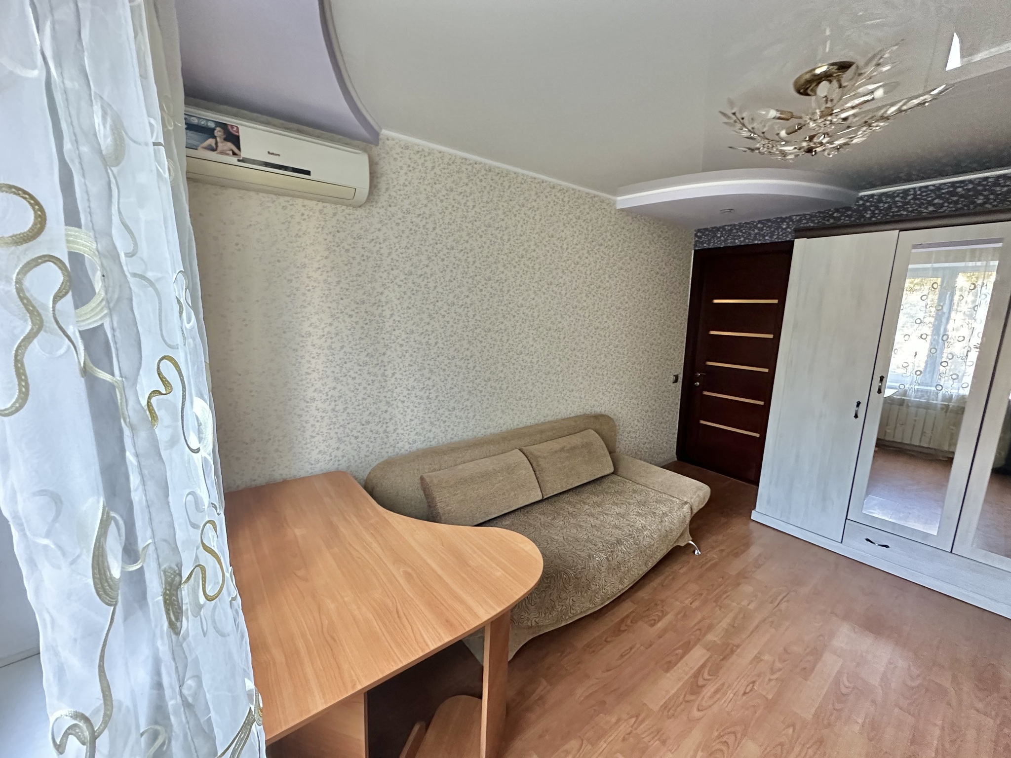 Продаж 3-кімнатної квартири 64 м², Богомаза вул., 188