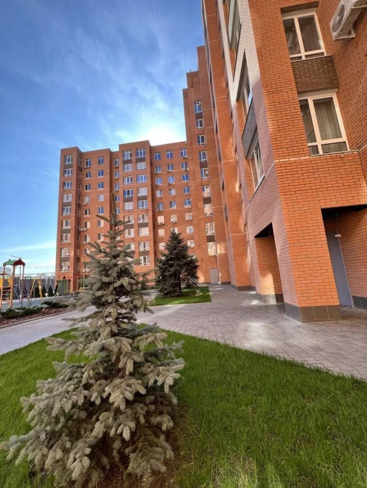 Продаж 2-кімнатної квартири 47.8 м², Миру просп., 2К