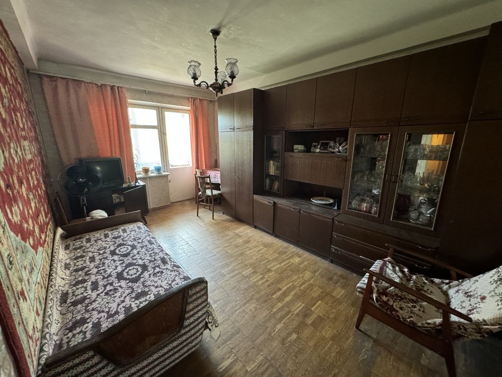 Продаж 2-кімнатної квартири 46 м²