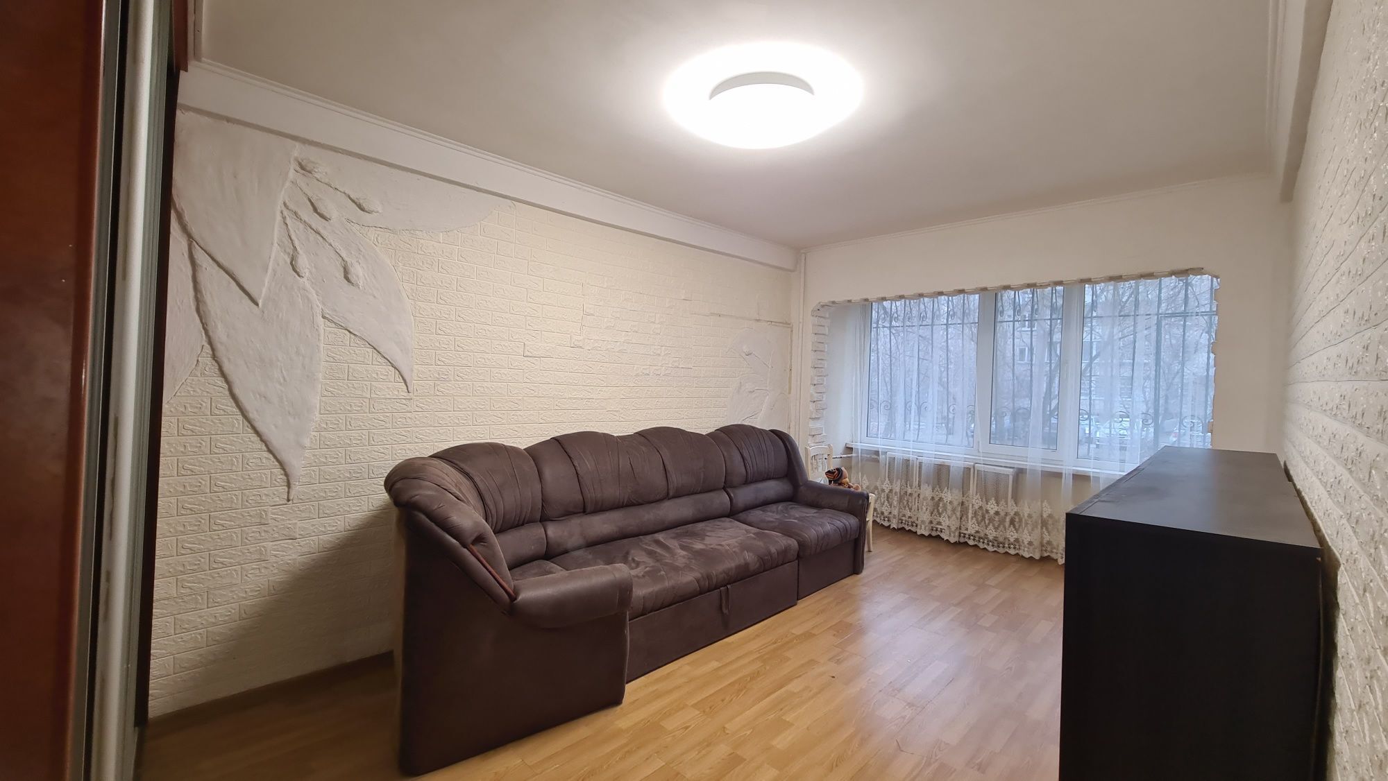 Продажа 2-комнатной квартиры 49 м²