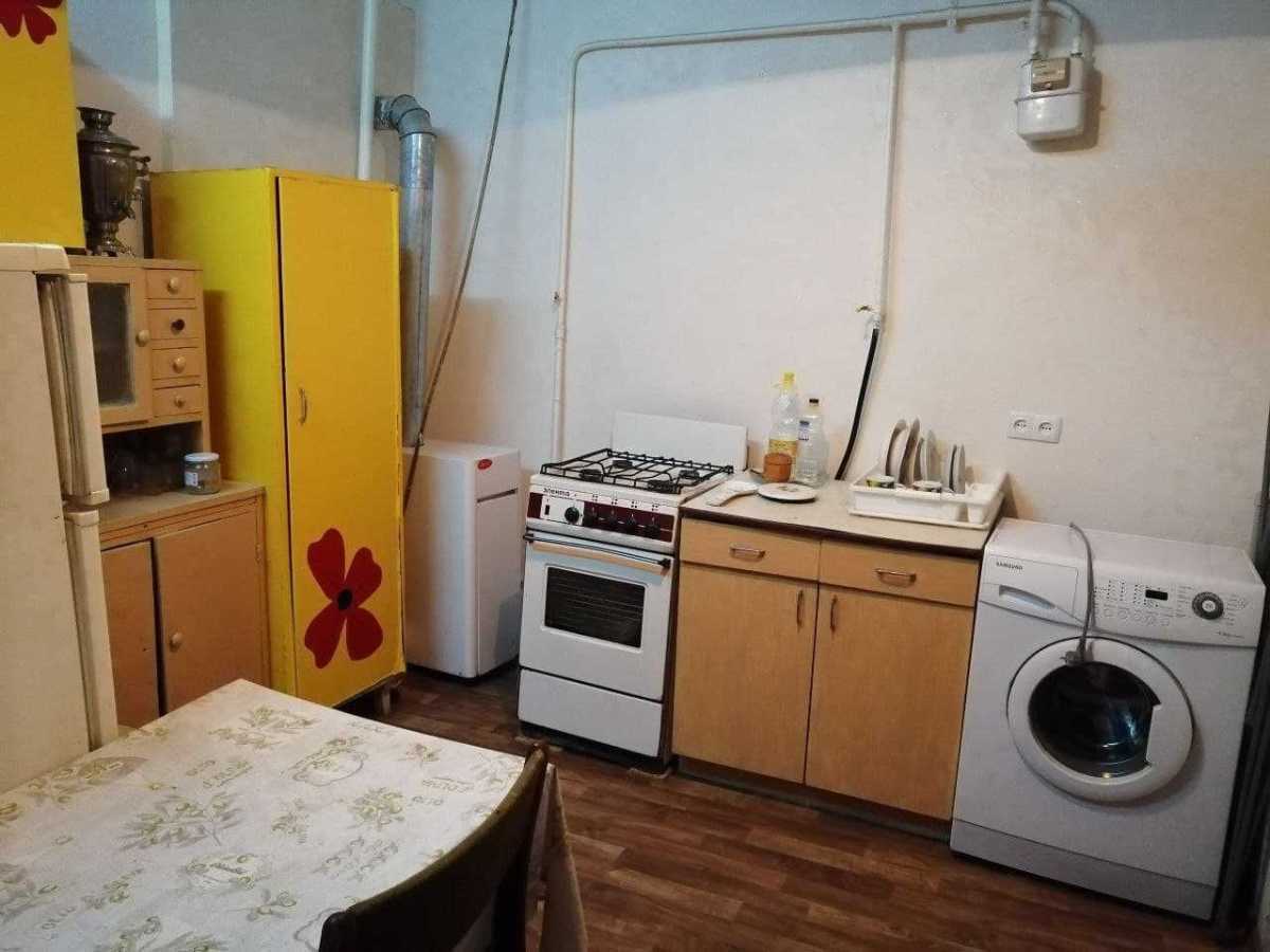 Оренда 1-кімнатної квартири 50 м², Колонтаївська вул., 54