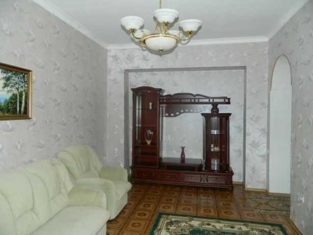 Оренда 1-кімнатної квартири 50 м², Еврейская вул., 19