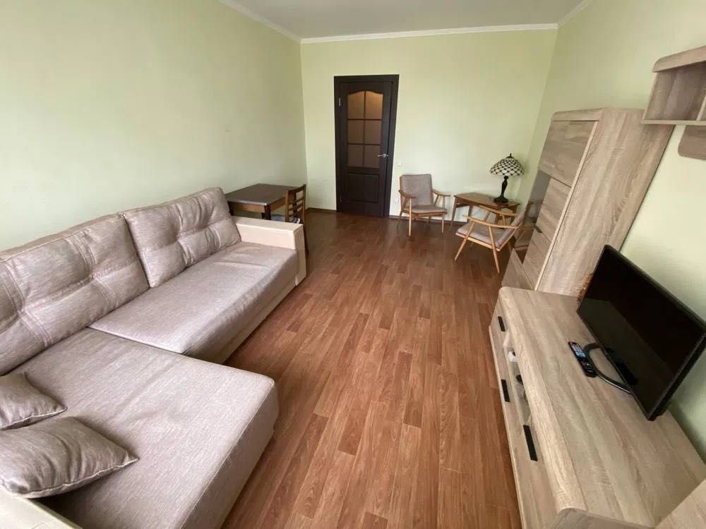 Продажа 2-комнатной квартиры 67 м²