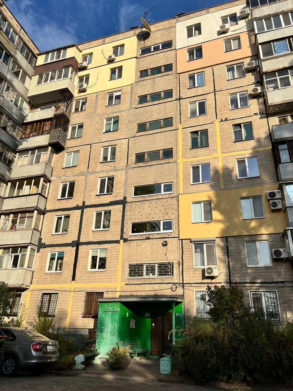 Продаж 2-кімнатної квартири 45 м², Полонської-Василенко вул., 2