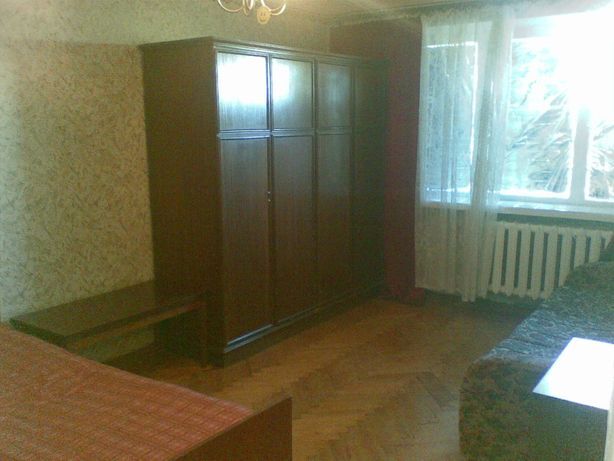 Продаж 2-кімнатної квартири 44 м²