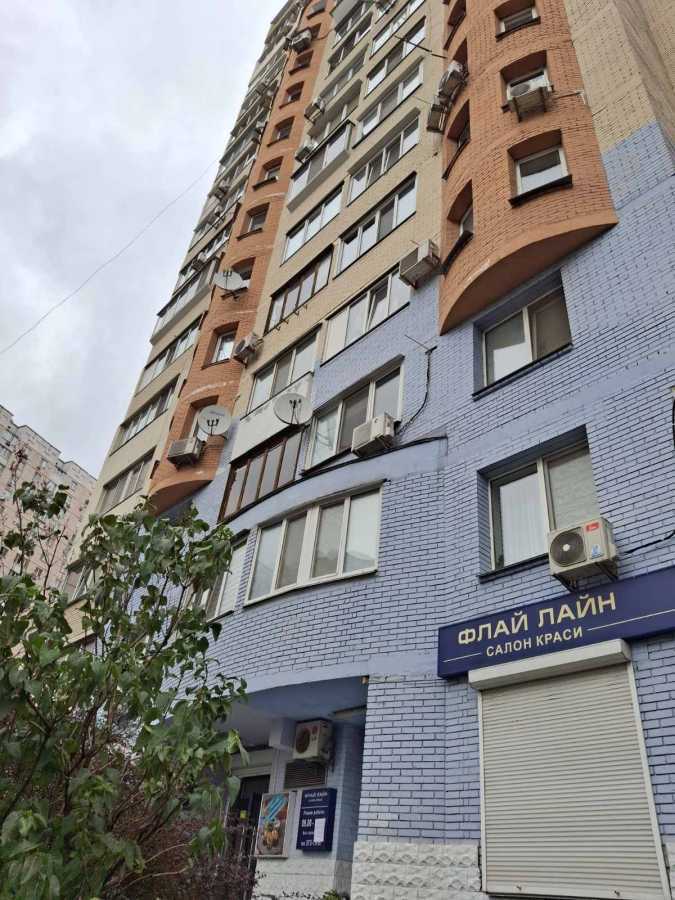 Продажа 2-комнатной квартиры 73 м², Петра Григоренко просп., 1Б