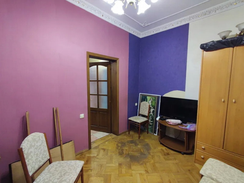 Продаж 3-кімнатної квартири 56 м², Генерала Ватутіна вул.