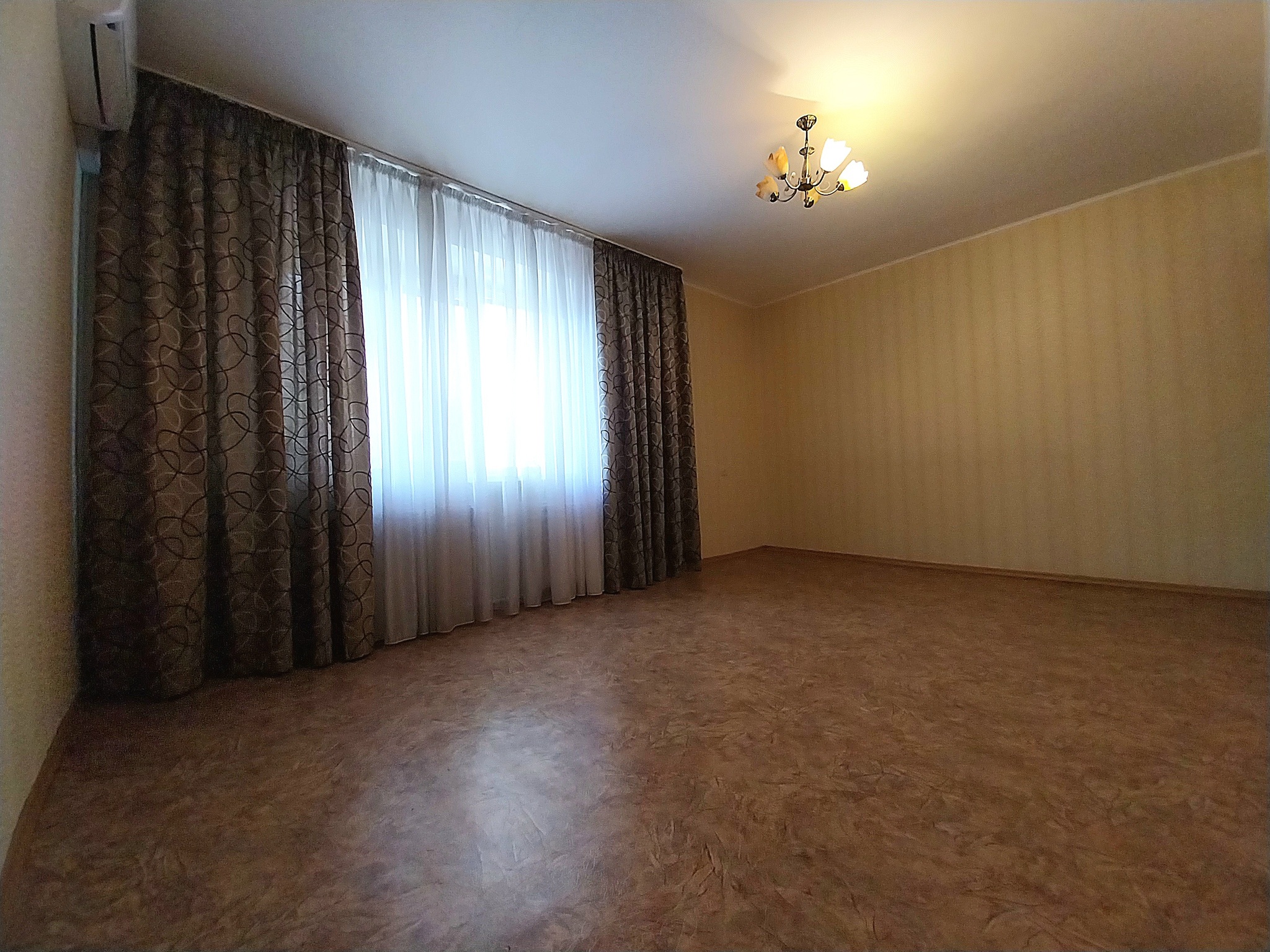 Продажа 3-комнатной квартиры 67 м², Рокоссовского ул., 28