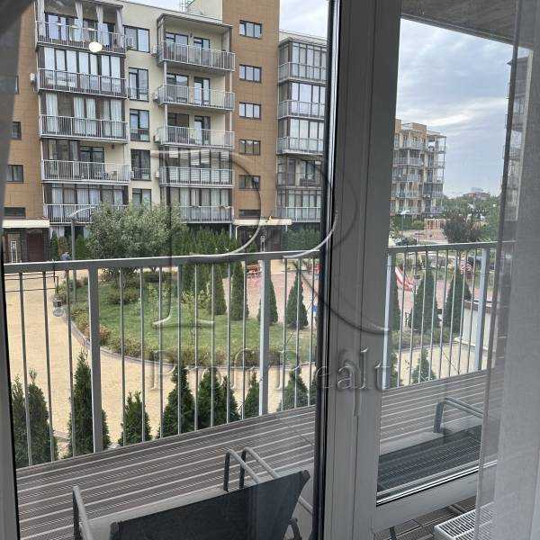 Продажа 2-комнатной квартиры 58 м², Сергея Данченко ул., 12