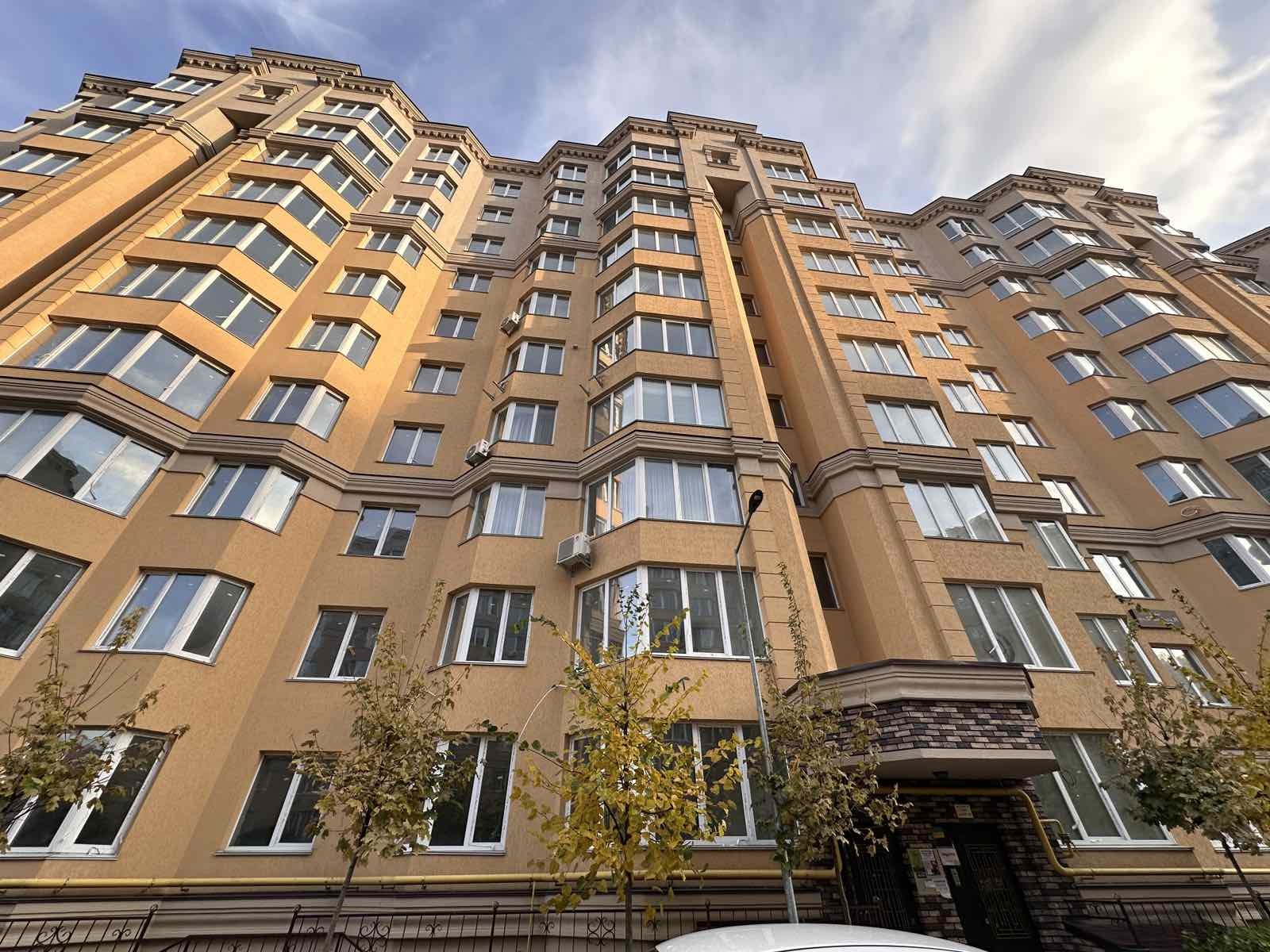 Продажа 2-комнатной квартиры 68 м², Стуса ул., 19