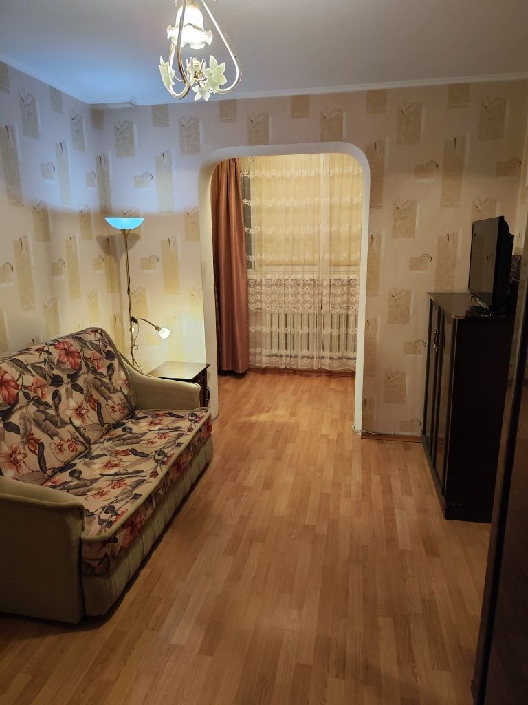 Продажа 2-комнатной квартиры 60 м²