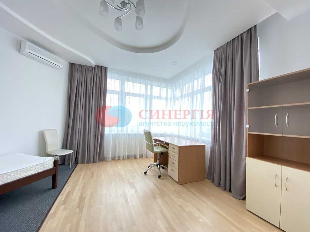 Аренда 3-комнатной квартиры 123 м², Леси Украинки бул., 30Б