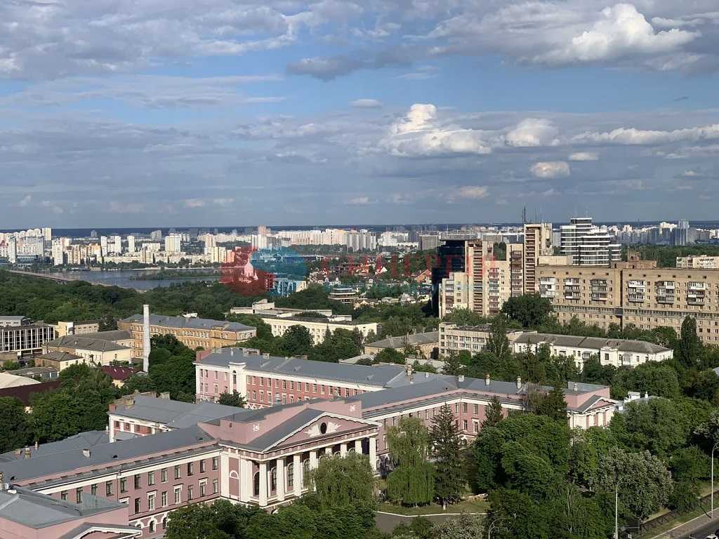 Аренда 3-комнатной квартиры 123 м², Леси Украинки бул., 30Б