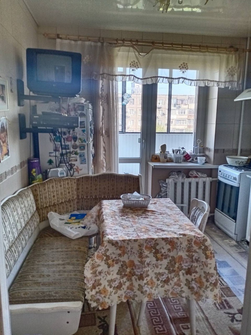 Продаж 2-кімнатної квартири 50 м², Калинова вул., 53