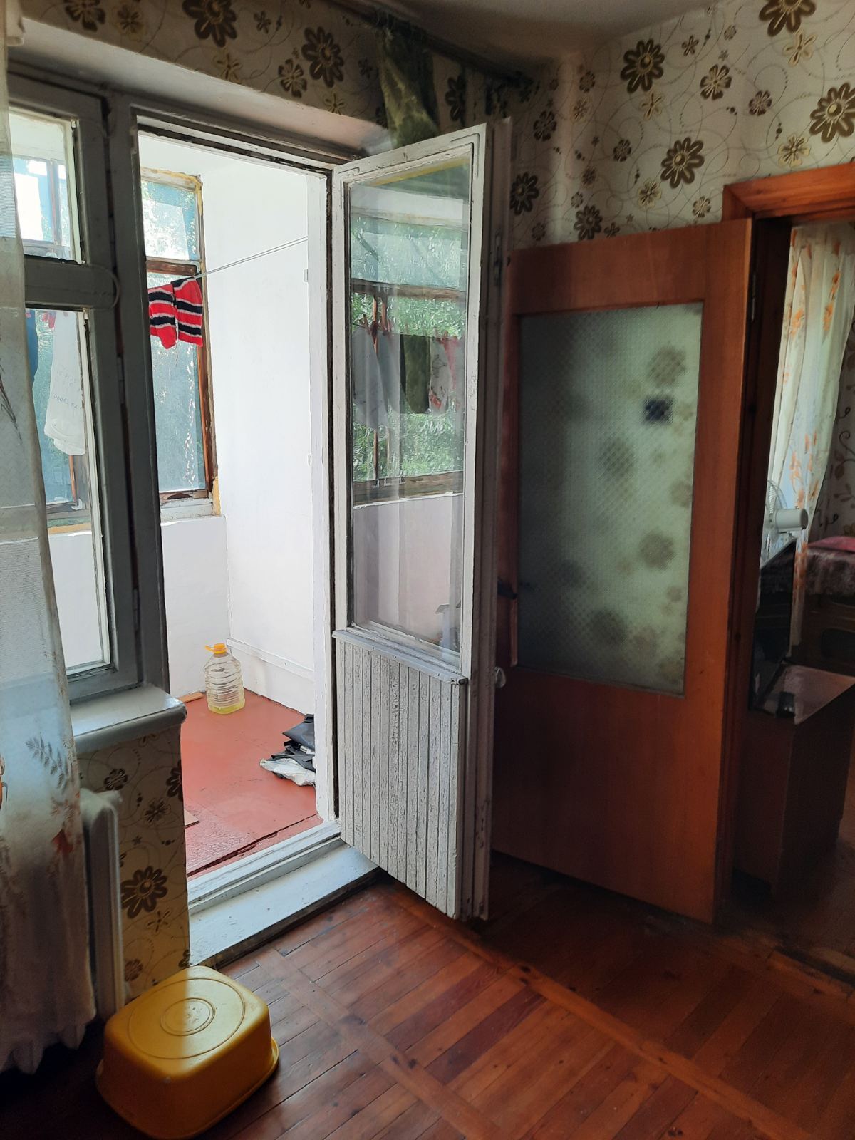 Продаж 3-кімнатної квартири 57 м², Калинова вул., 73