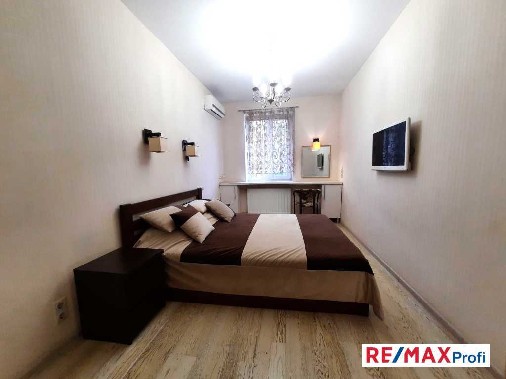 Продажа 3-комнатной квартиры 57 м², Ереванская ул., 29