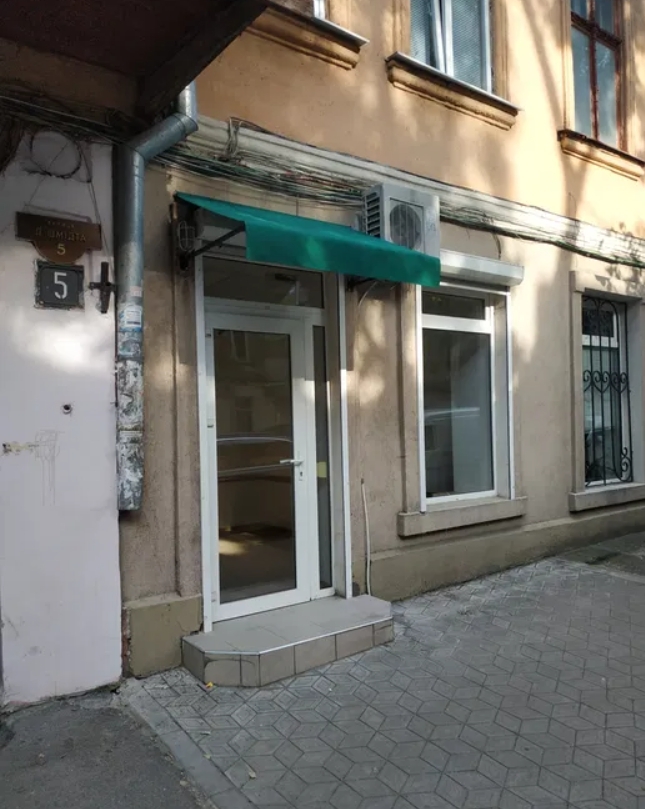 Оренда приміщення вільного призначення 30 м², Шмидта Лейтенанта вул.