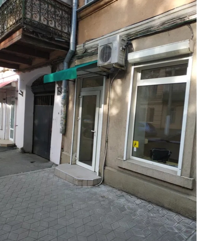 Оренда приміщення вільного призначення 30 м², Шмидта Лейтенанта вул.