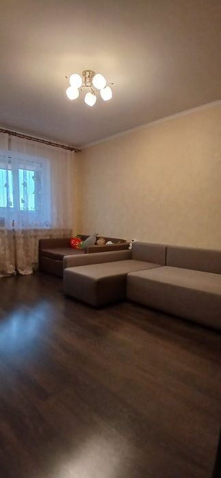 Продаж 1-кімнатної квартири 36 м², Академіка Заболотного вул.