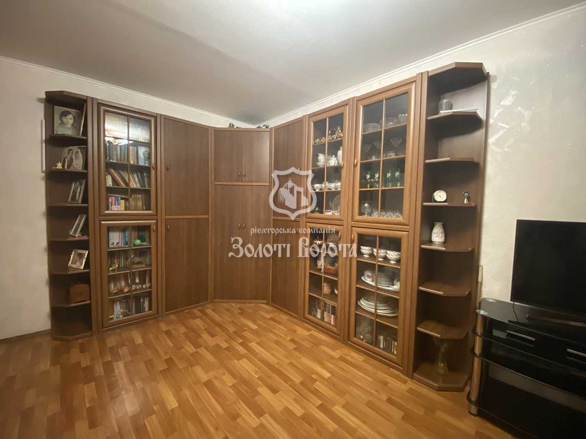 Продажа 3-комнатной квартиры 69 м², Грушевского ул., 3