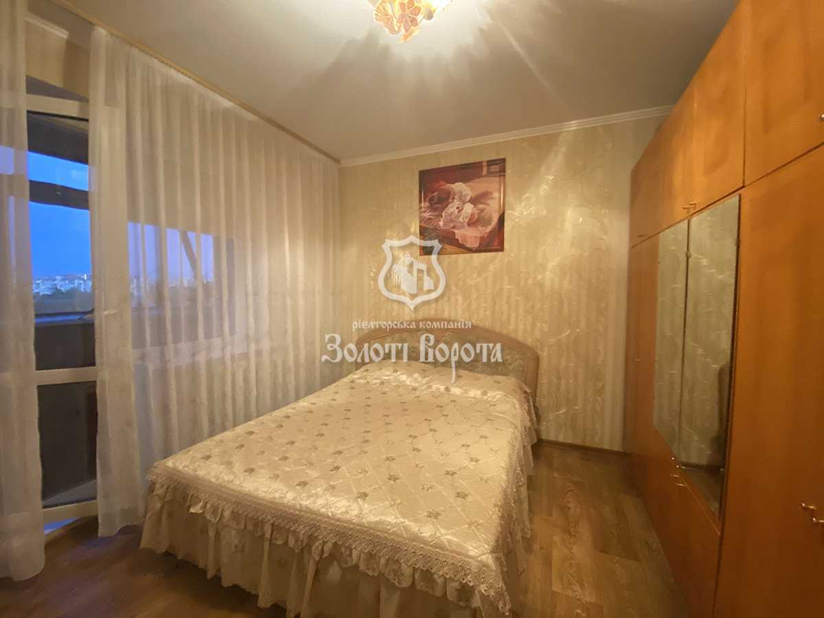 Продажа 3-комнатной квартиры 69 м², Грушевского ул., 3