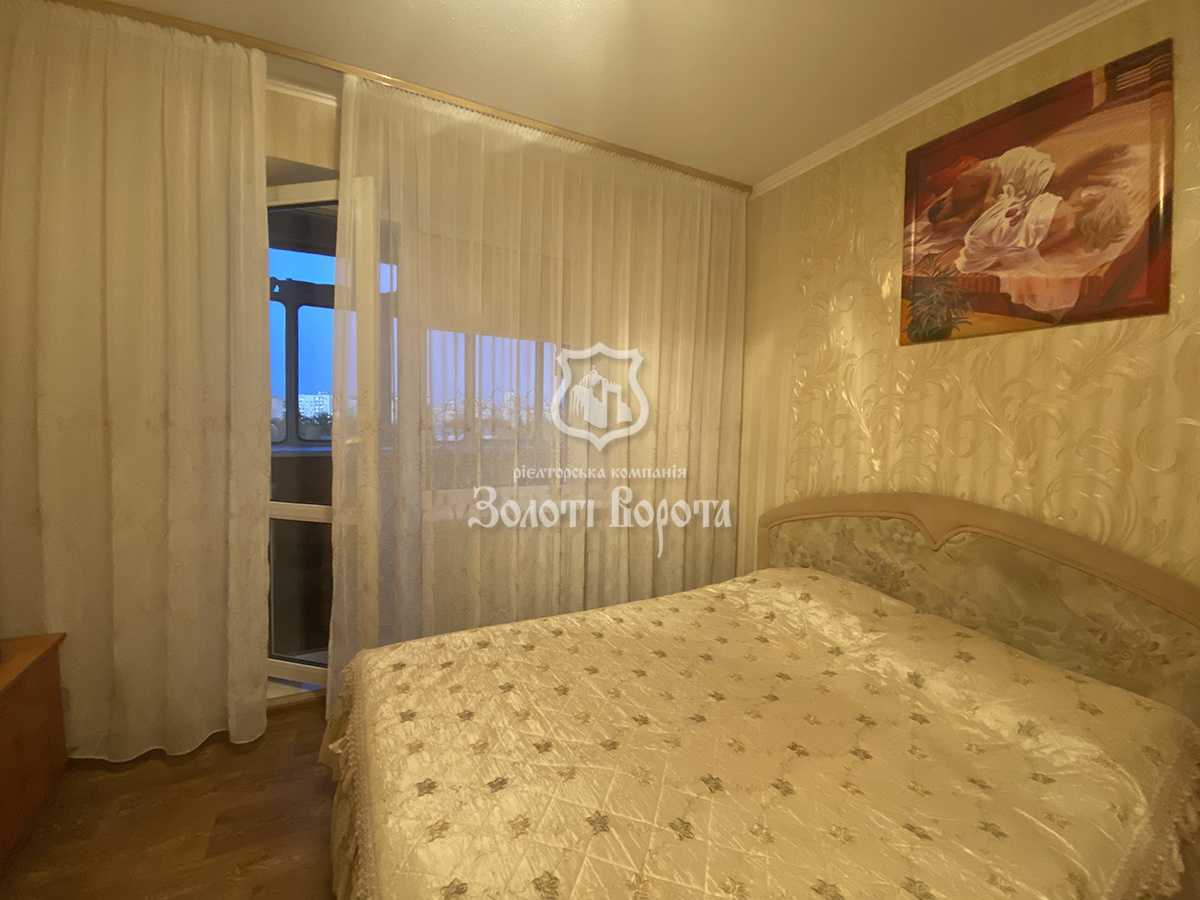 Продажа 3-комнатной квартиры 69 м², Грушевского ул., 3