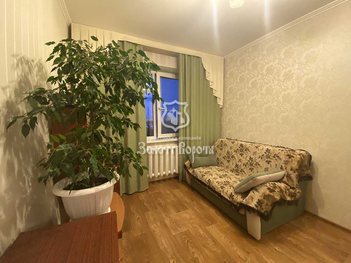 Продажа 3-комнатной квартиры 69 м², Грушевского ул., 3