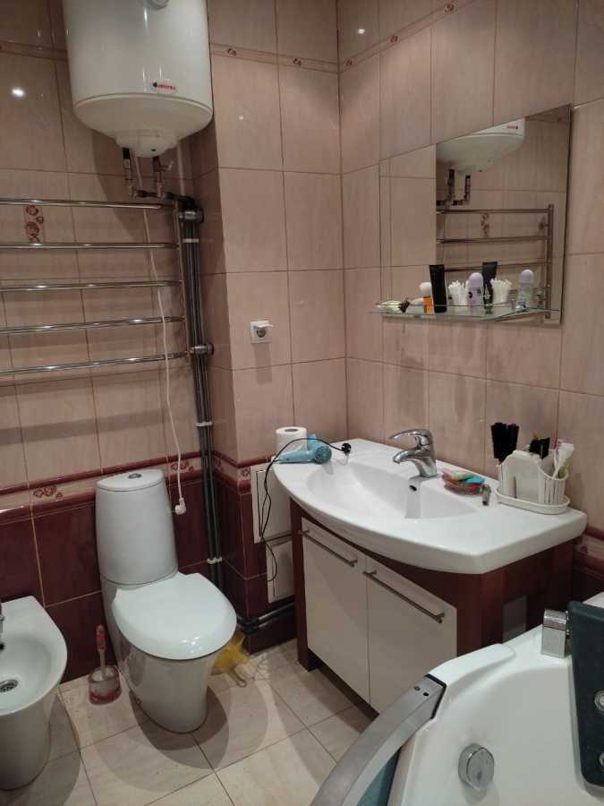 Аренда 3-комнатной квартиры 110 м², Николая Голего ул., 5