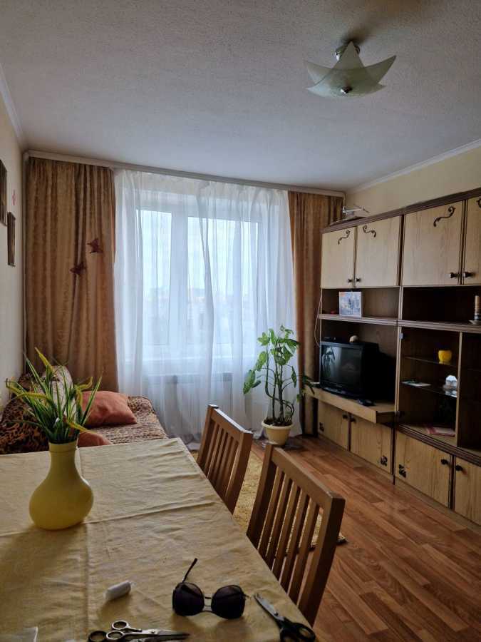 Аренда 2-комнатной квартиры 56 м², Амвросия Бучмы ул., 8