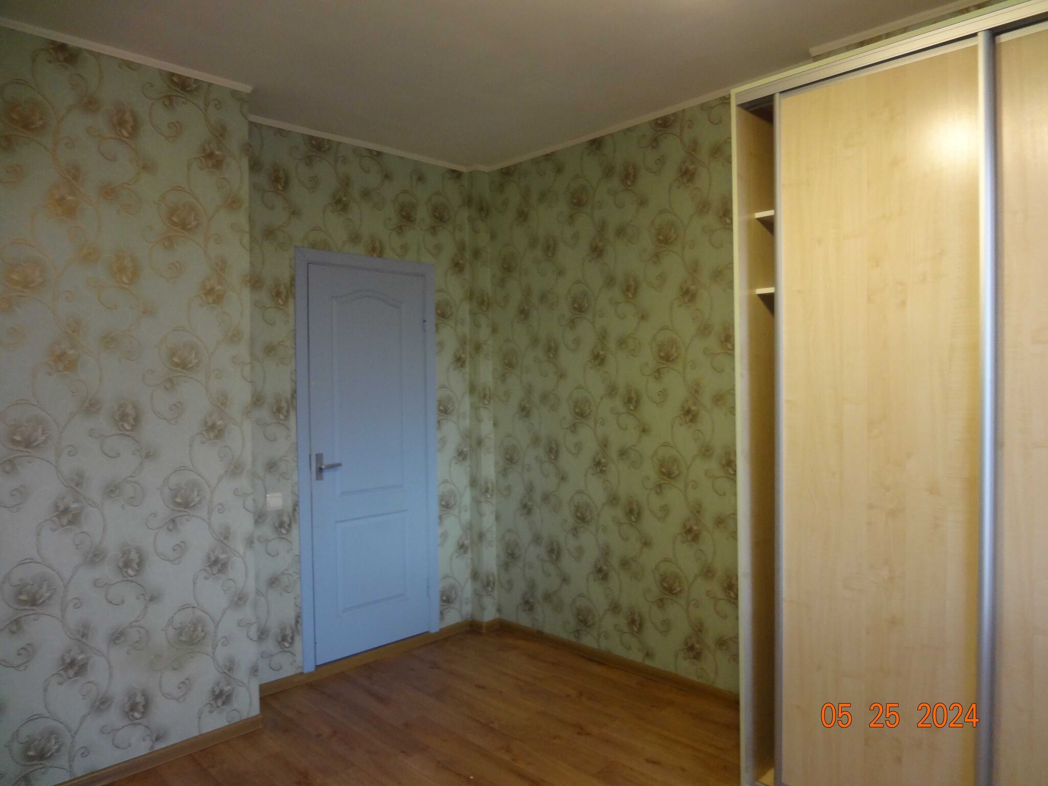 Продажа 2-комнатной квартиры 57 м²