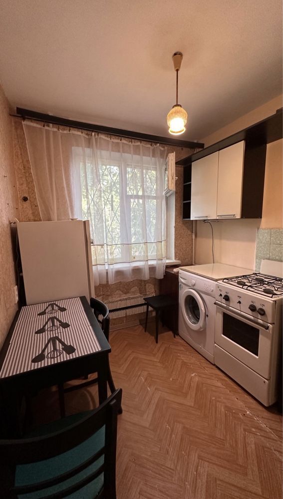 Продаж 2-кімнатної квартири 45 м²