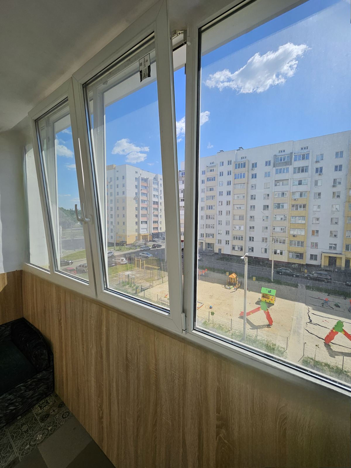 Продаж 1-кімнатної квартири 41 м²