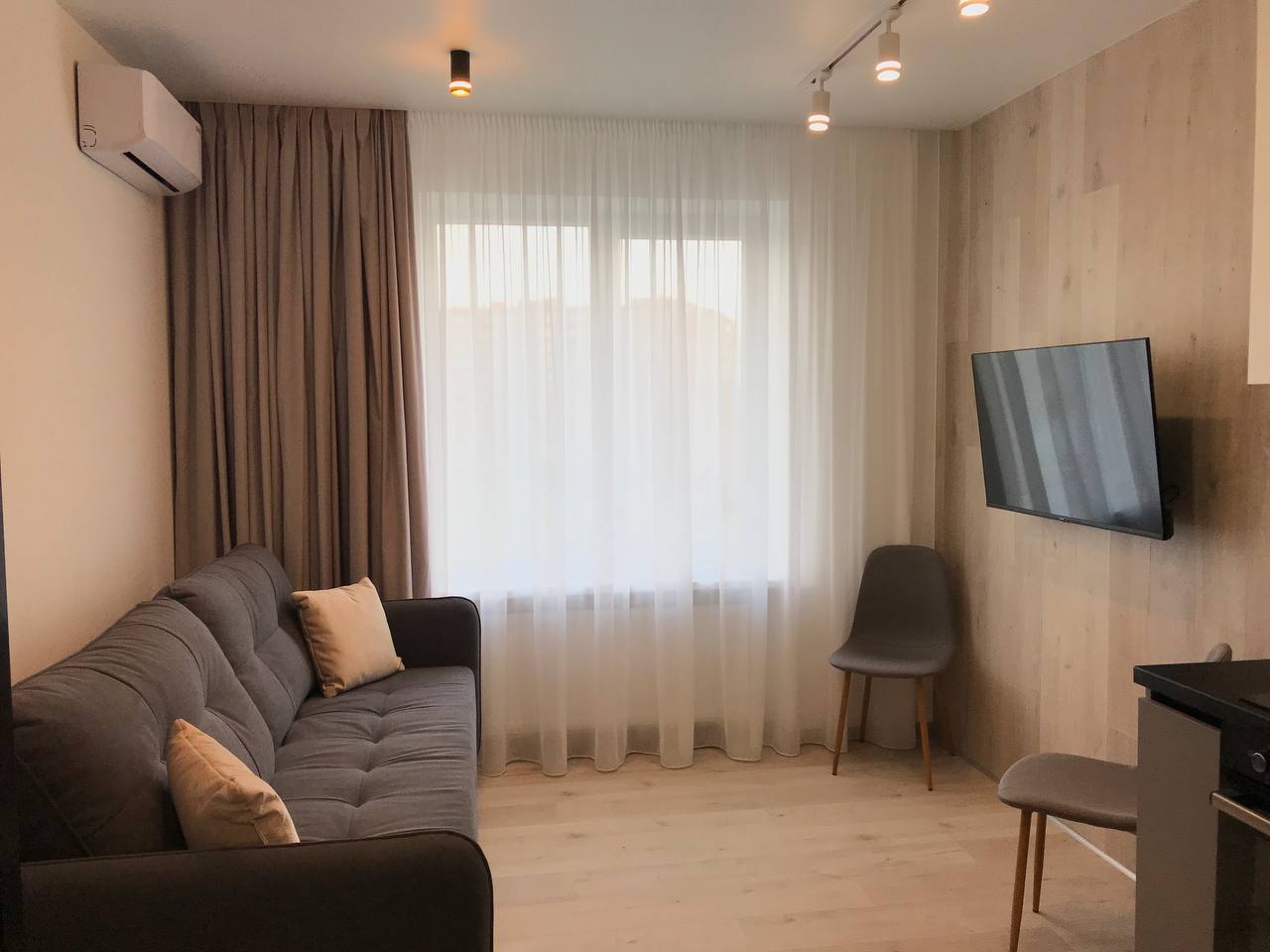 Продаж 1-кімнатної квартири 22.6 м²