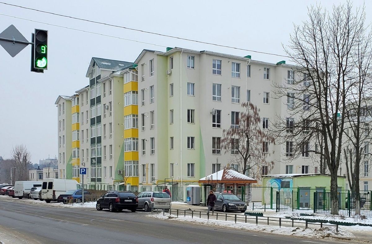 Продаж 2-кімнатної квартири 62 м²