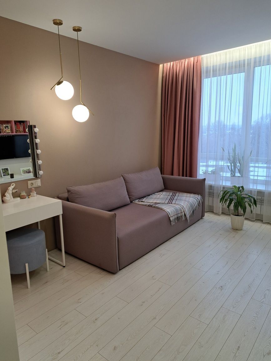 Продаж 2-кімнатної квартири 72 м²