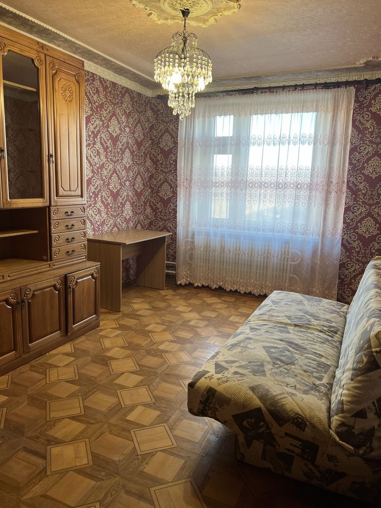 Продаж 3-кімнатної квартири 70 м²