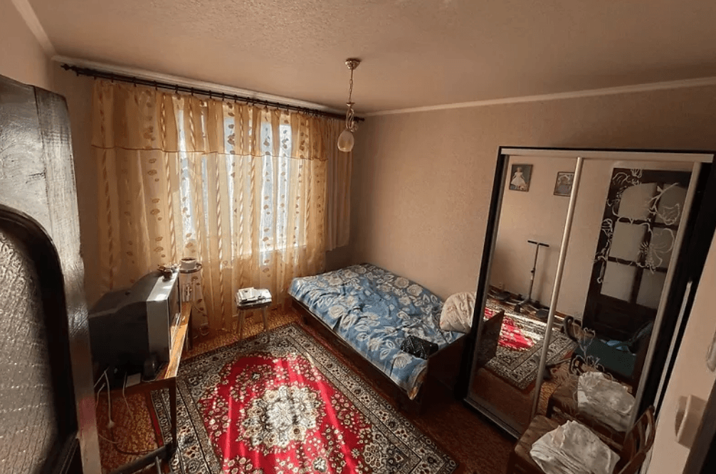 Продаж 2-кімнатної квартири 45 м²