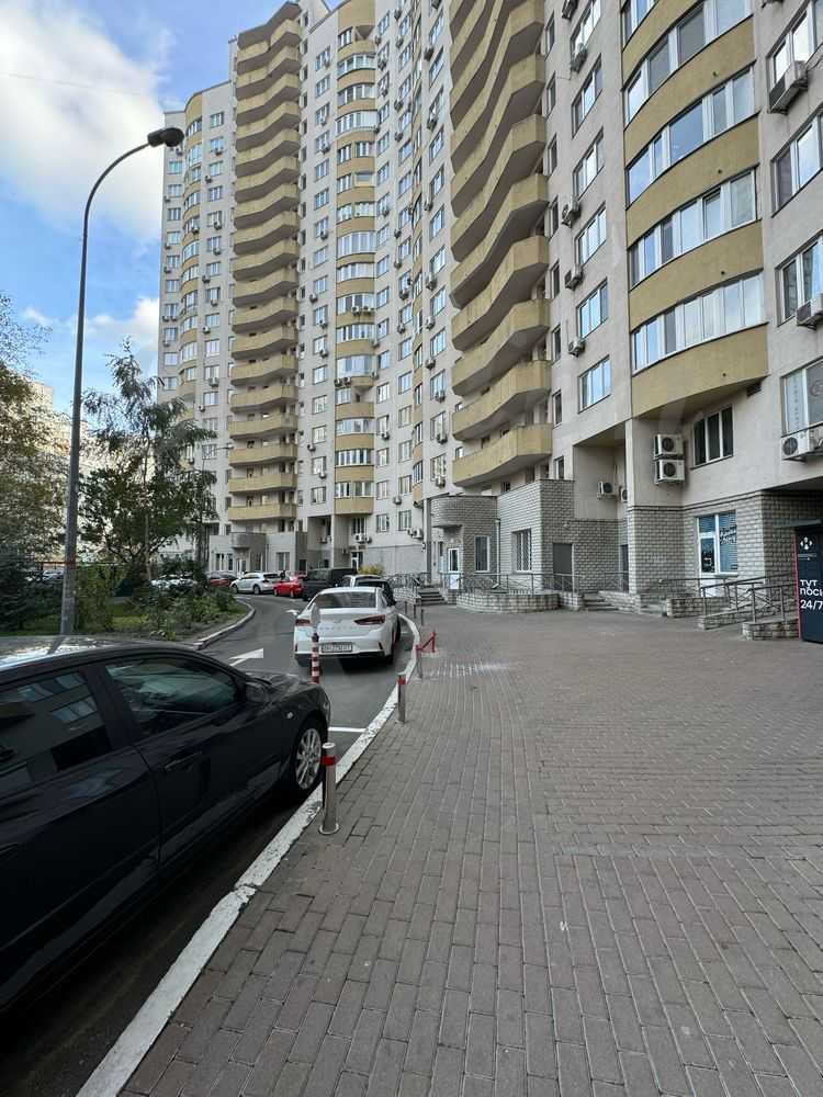 Продажа 2-комнатной квартиры 74 м², Днепровская наб., 23