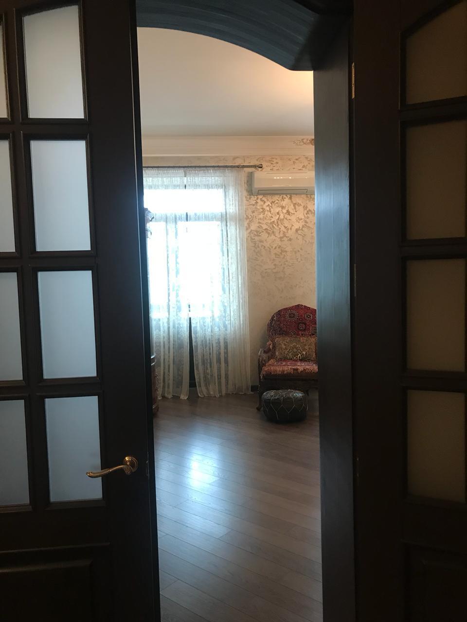 Продажа 4-комнатной квартиры 108 м²