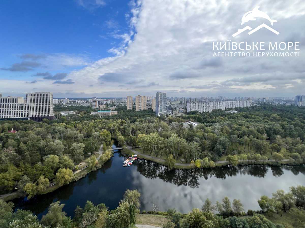 Продаж 1-кімнатної квартири 52 м², Воскресенська вул., 12Б