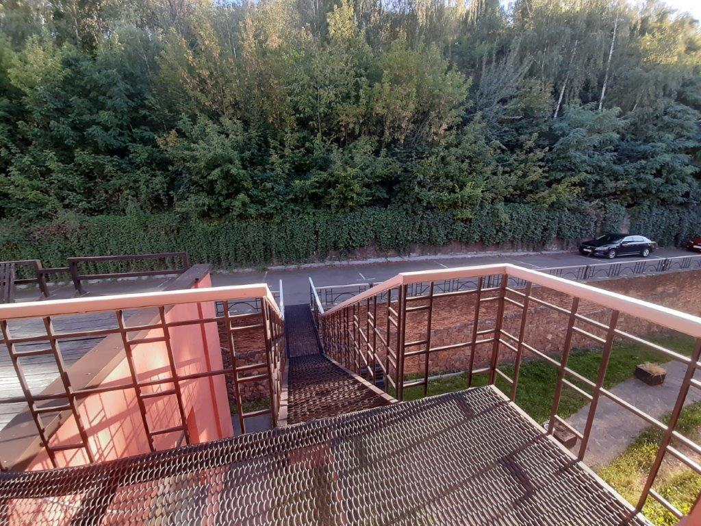 Продажа бизнес-центра 2300 м², Нижнеюрковская ул.