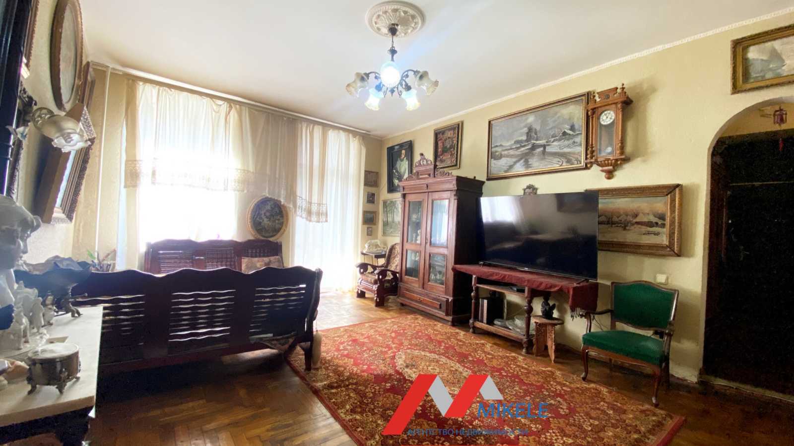 Продажа 4-комнатной квартиры 100 м², Богдана Хмельницкого ул., 94