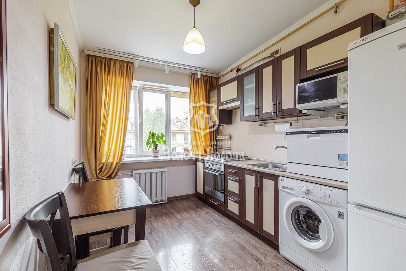 Продаж 1-кімнатної квартири 30.5 м², Тампере вул., 8А