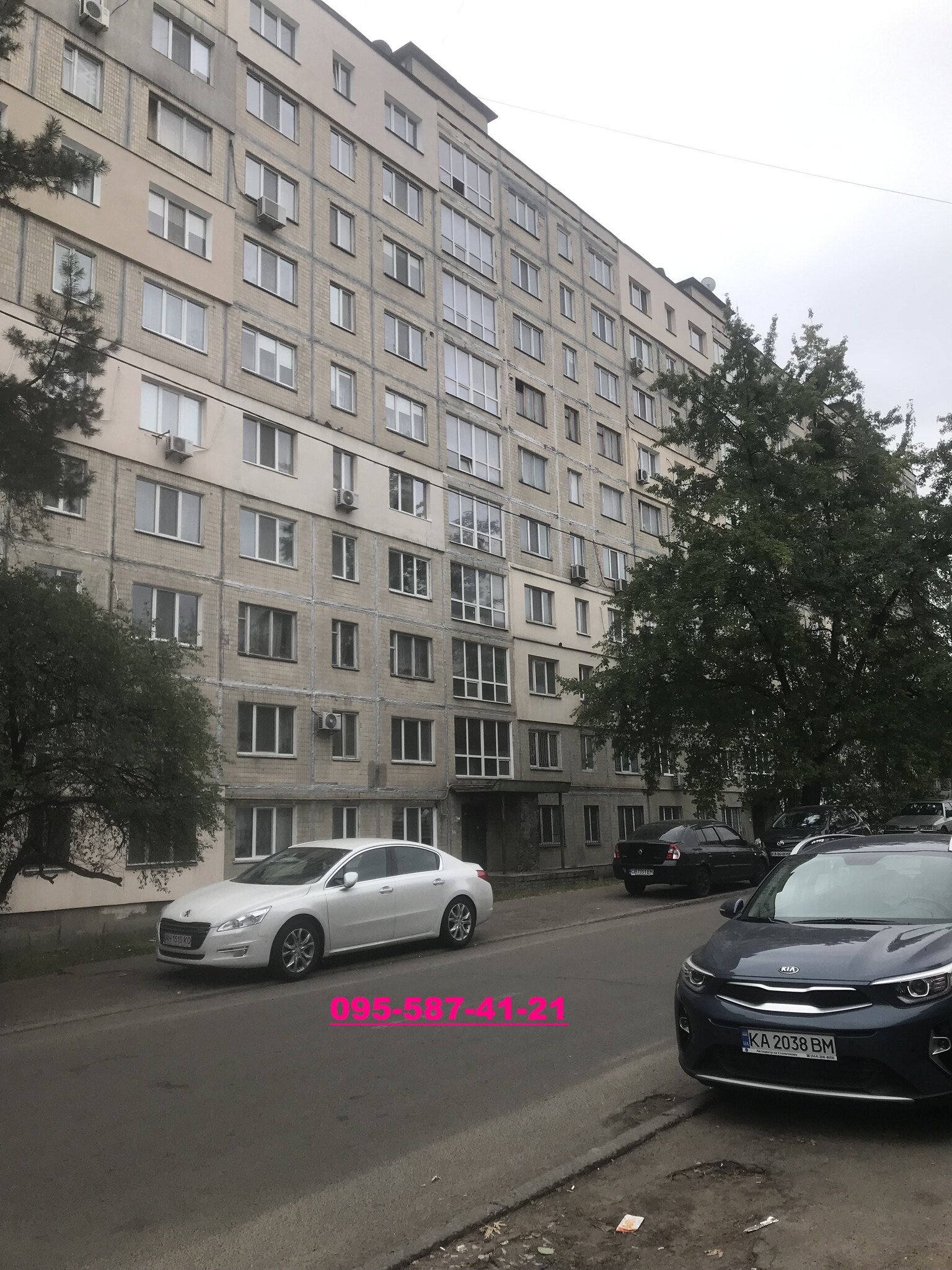 Продаж 3-кімнатної квартири 63 м², Анатолія Солов'яненко вул., 16